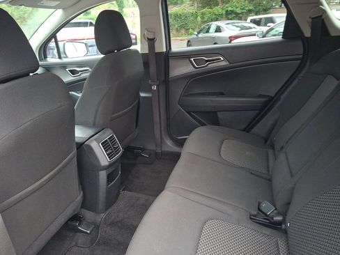 Used 2024 Kia Sportage LX FWD image 20