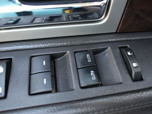 Used 2014 Ford F150 Platinum AWD/4WD image 35