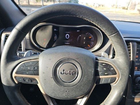 Used 2017 Jeep Grand Cherokee Limited w/ Trailer Tow Group IV image 20