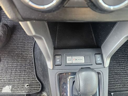 Used 2015 Subaru Forester 2.5i Touring w/ Eyesight & Navigation System image 35