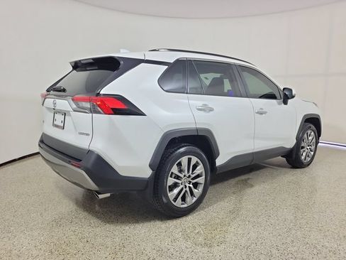 Used 2024 Toyota RAV4 Limited FWD image 5