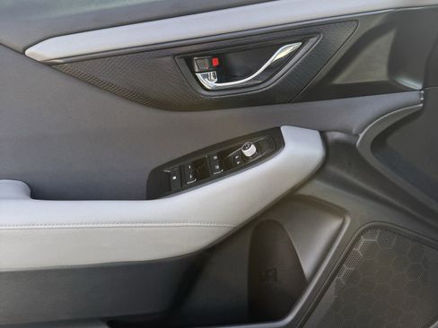 Certified 2025 Subaru Outback Premium w/ Popular Package #1A image 18