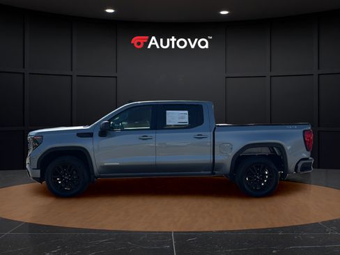 Used 2023 GMC Sierra 1500 Elevation AWD/4WD image 2