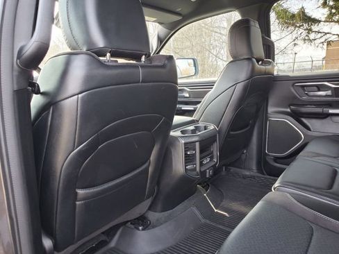 Used 2023 RAM 1500 Laramie image 11