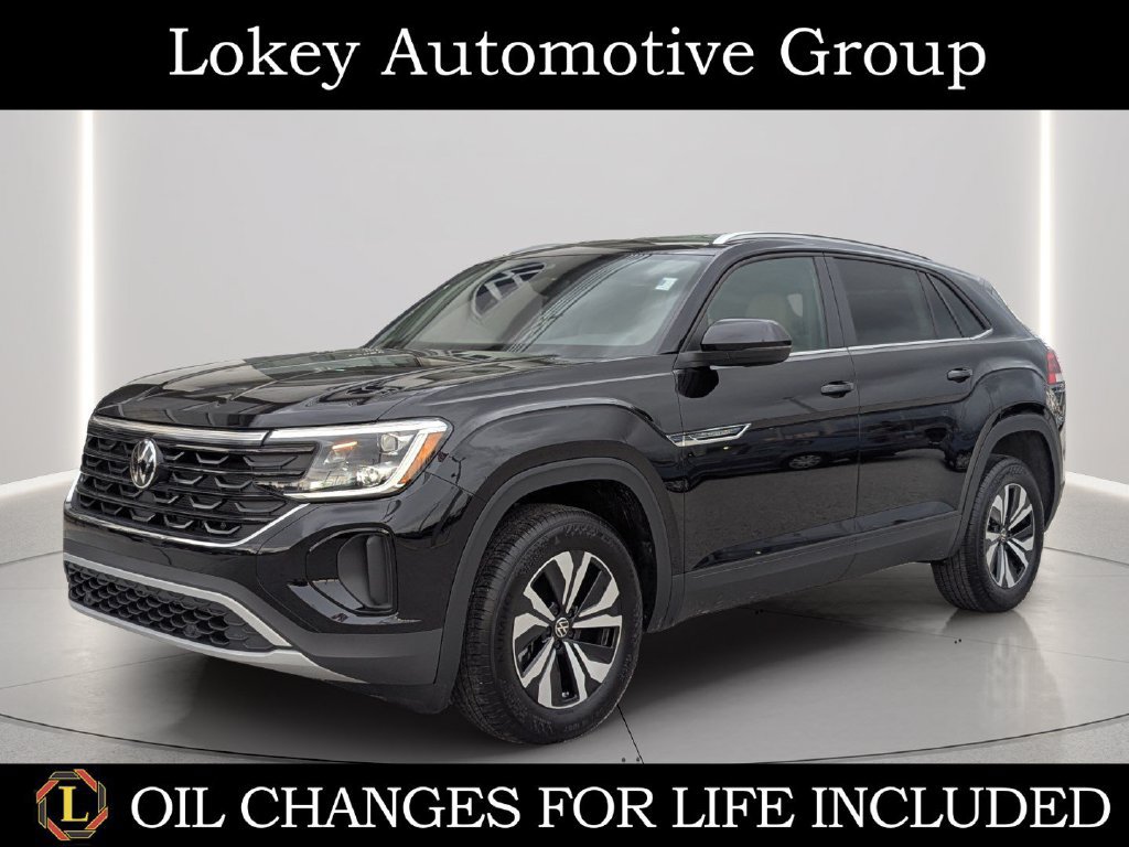 Certified 2025 Volkswagen Atlas Cross Sport SE FWD image 1