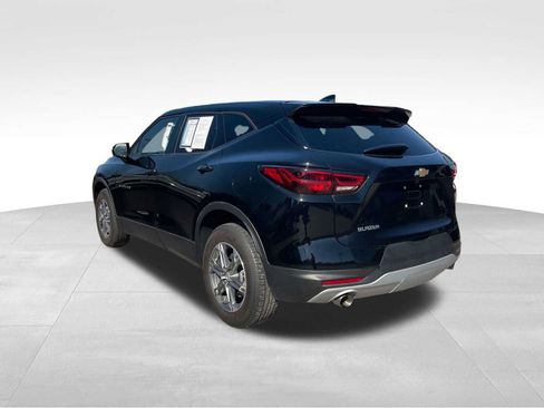 Used 2023 Chevrolet Blazer LT FWD image 7