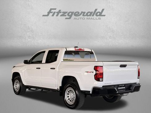 Used 2024 Chevrolet Colorado W/T AWD/4WD image 6