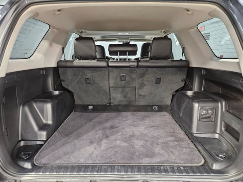 Used 2023 Toyota 4Runner SR5 Premium w/ Moonroof Package RWD image 18