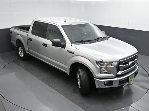 Used 2017 Ford F150 XLT image 37