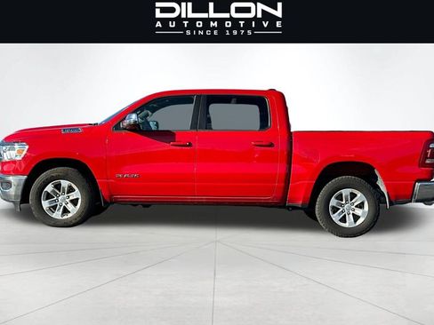 Used 2024 RAM 1500 Laramie AWD/4WD image 7