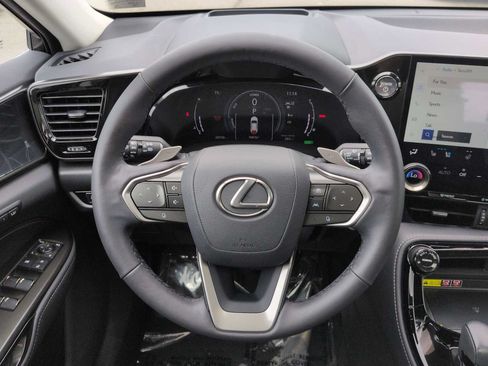Used 2024 Lexus NX 350h AWD image 25