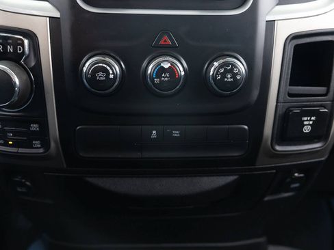 Used 2014 RAM 1500 Big Horn AWD/4WD image 38