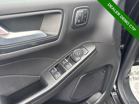 Used 2024 Ford Escape ST-Line Select w/ Tech Pack #2 AWD/4WD image 29
