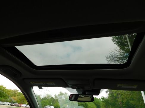 Used 2020 Honda CR-V EX-L image 6