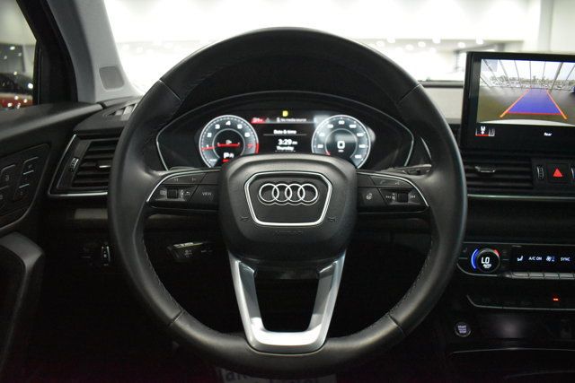 Used 2023 Audi Q5 2.0T Premium Plus w/ Premium Plus Package AWD/4WD image 19