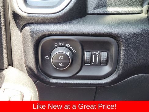 Used 2026 RAM 2500 Laramie w/ Night Edition AWD/4WD image 32