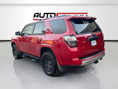 Used 2019 Toyota 4Runner TRD Off-Road Premium image 5