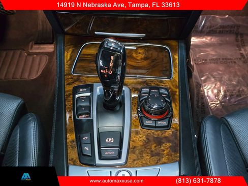Used 2013 BMW 750Li RWD image 24