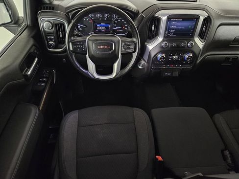 Used 2021 GMC Sierra 1500 Elevation RWD image 9