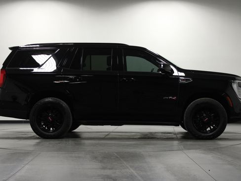 Used 2025 GMC Yukon AT4 AWD/4WD image 3
