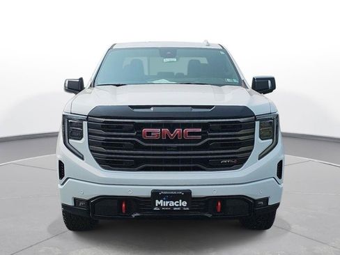 Used 2025 GMC Sierra 1500 AT4 AWD/4WD image 2