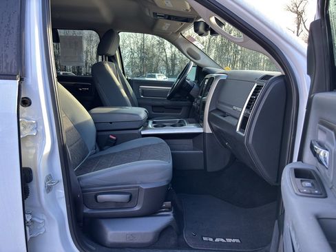 Used 2016 RAM 1500 Lone Star image 13