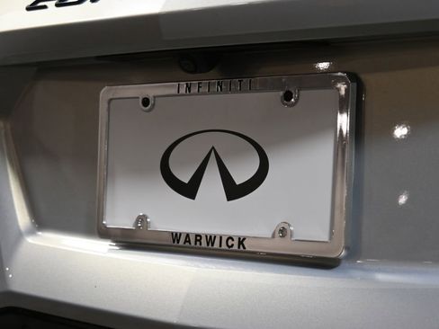 Used 2021 Chevrolet Corvette Stingray Premium Conv w/ Z51 Performance Package image 38