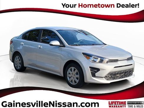 Used 2023 Kia Rio LX FWD image 1