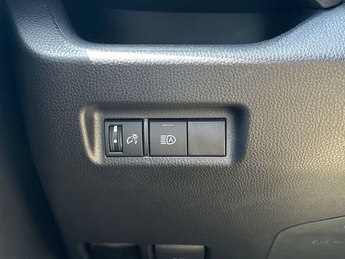 Used 2025 Toyota RAV4 LE AWD/4WD image 44