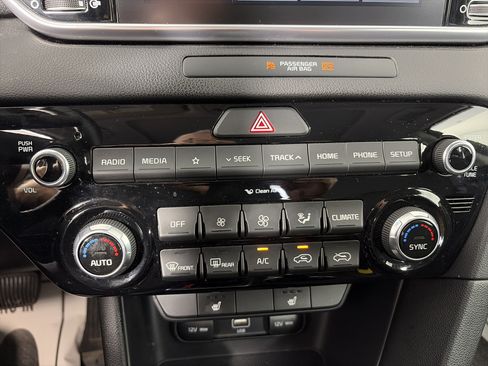 Used 2022 Kia Sportage EX AWD/4WD image 24