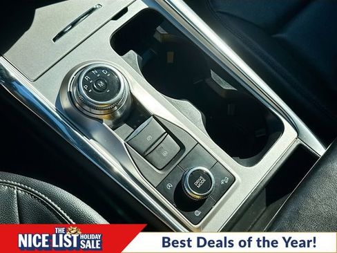 Used 2020 Ford Explorer XLT w/ Equipment Group 202A image 16