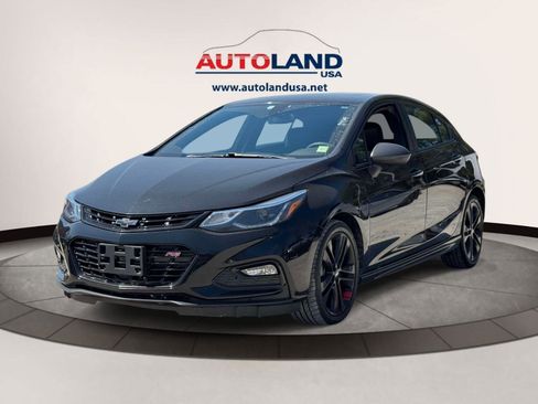 Used 2018 Chevrolet Cruze LT w/ Sun And Sound Package FWD image 1