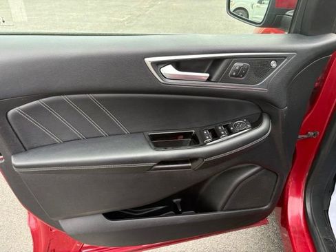 Used 2020 Ford Edge ST w/ Equipment Group 401A AWD/4WD image 13