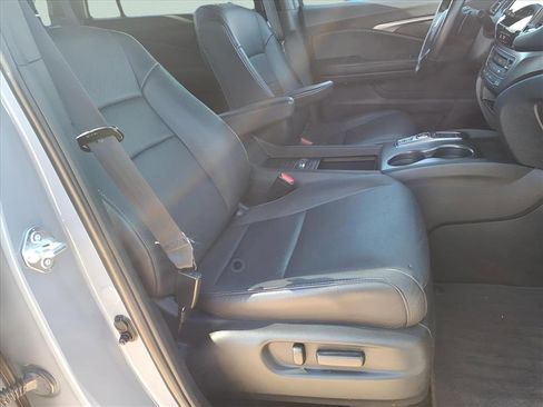 Used 2022 Honda Passport EX-L image 17