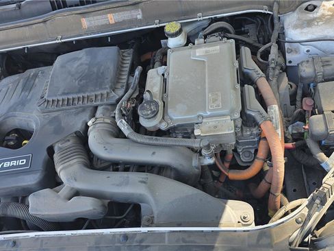 Used 2019 Ford Fusion SE FWD image 10