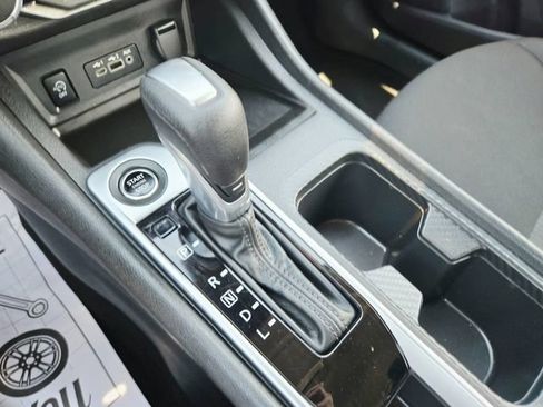 Used 2025 Nissan Sentra SV FWD image 13
