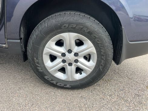 Used 2013 Chevrolet Traverse LS AWD/4WD image 15