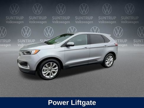 Used 2024 Ford Edge Titanium image 10
