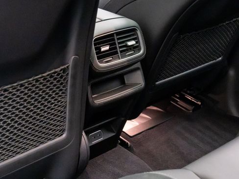 Used 2024 Mercedes-Benz GLE 53 AMG 4MATIC Coupe image 19