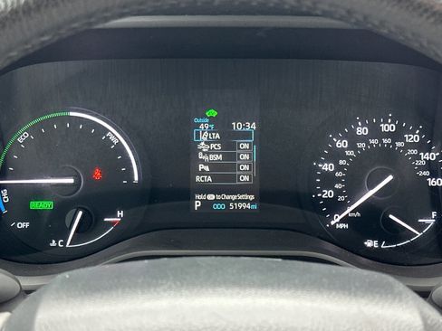 Used 2023 Toyota Sienna XLE image 25