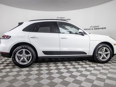 Used 2020 Porsche Macan AWD/4WD image 4