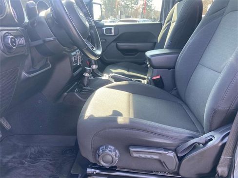 Used 2020 Jeep Gladiator Sport w/ Quick Order Package 24S image 10