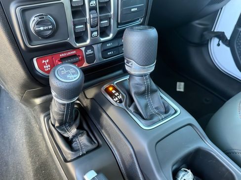 New 2026 Jeep Gladiator Mojave image 26