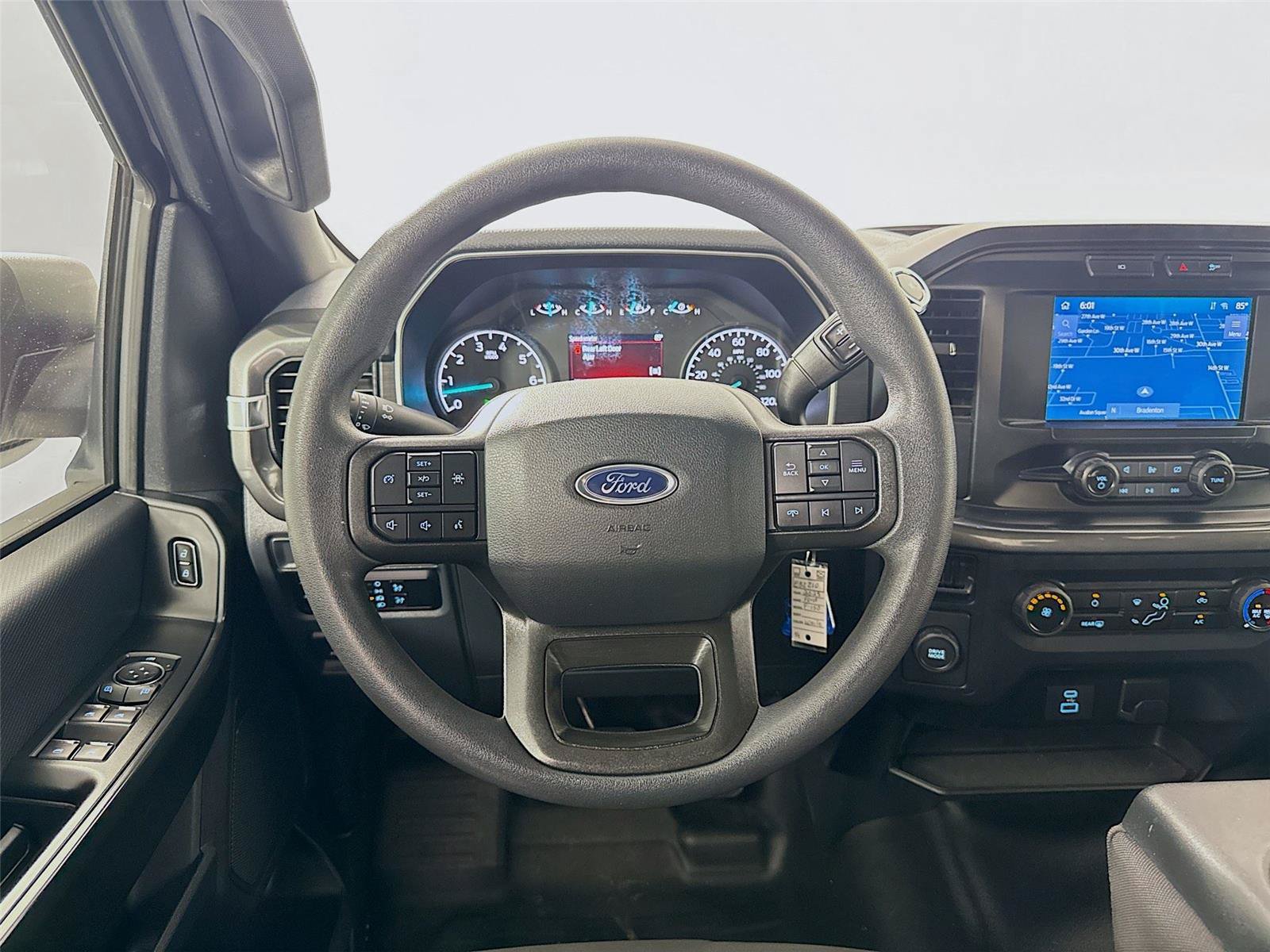 Used 2023 Ford F150 XL w/ STX Appearance Package RWD image 3