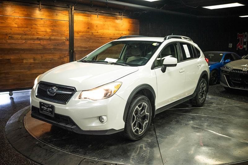 Used 2014 Subaru Crosstrek 2.0i Premium w/ Popular Package #1 AWD/4WD image 2