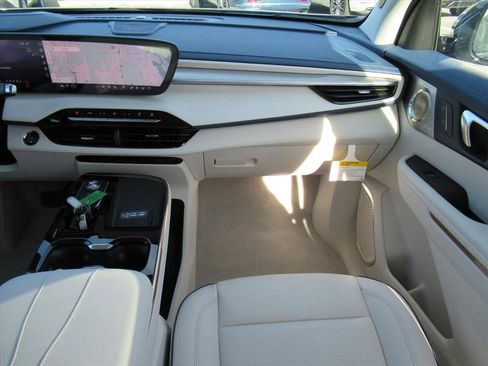 New 2026 Buick Enclave Avenir w/ Super Cruise Package image 14