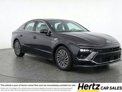 Used 2025 Hyundai Sonata SEL FWD image 1