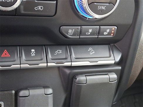 Certified 2022 GMC Sierra 1500 SLT w/ SLT Premium Plus Package image 26