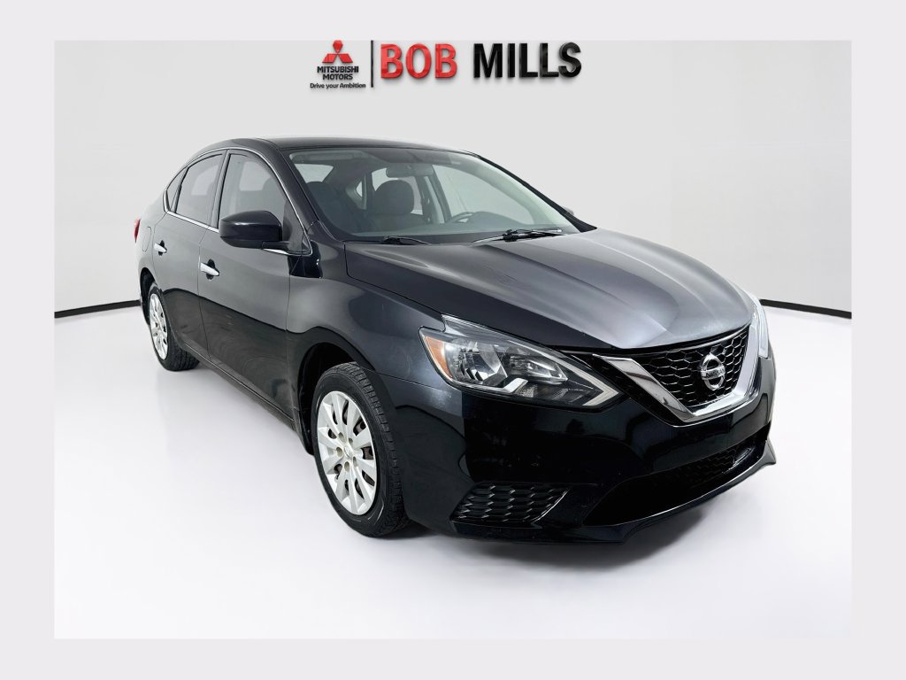 Used 2019 Nissan Sentra S FWD image 1