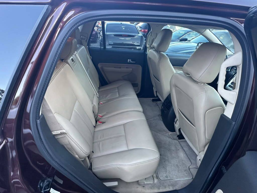 Used 2010 Ford Edge Limited FWD image 21